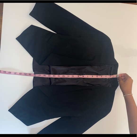 Ann Taylor Black Blazer size 2 Petite - Picture 5 of 10